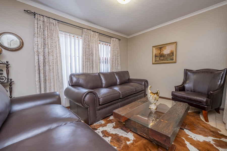 4 Bedroom Property for Sale in De Tijger Western Cape